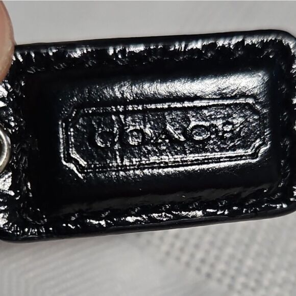 Coach Black Shoulder Bag with Monogram Design - Picture 7 of 12